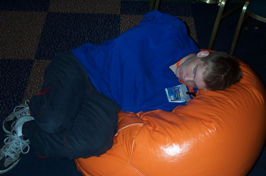 zzz03